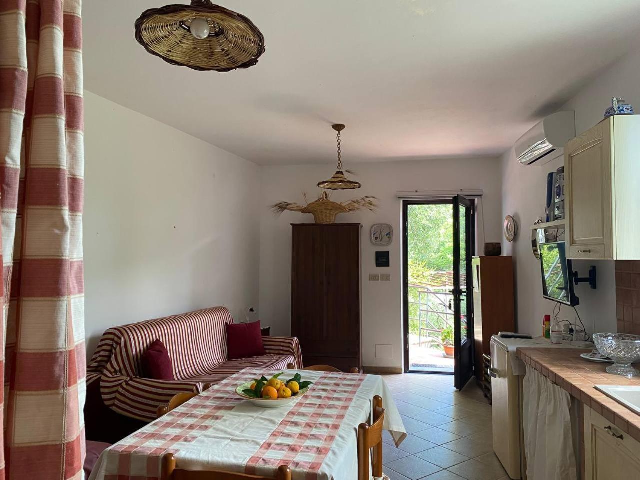 Agriturismo Etna-Mare ปิเอดิมอนเต เอตเนโอ ภายนอก รูปภาพ