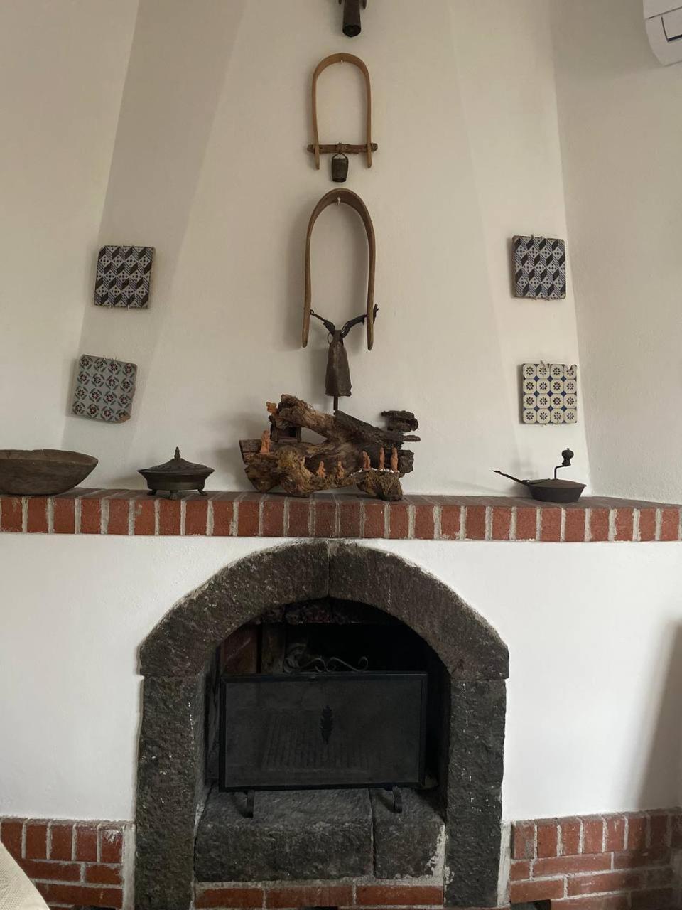 Agriturismo Etna-Mare ปิเอดิมอนเต เอตเนโอ ภายนอก รูปภาพ