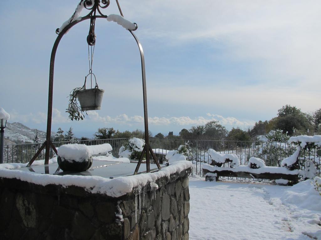 Agriturismo Etna-Mare ปิเอดิมอนเต เอตเนโอ ภายนอก รูปภาพ